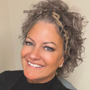 Meet your Posher, Anita